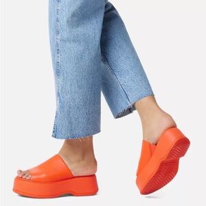 Sorel Dayspring Slide Platform Sandal NWT